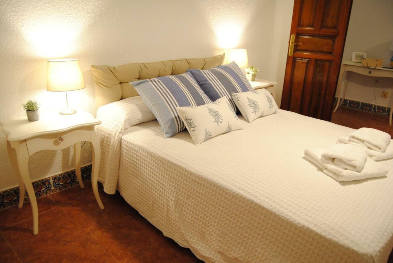 Luz y Sencillez en el Centro Histórico de Málaga Apartamento Exterior foto