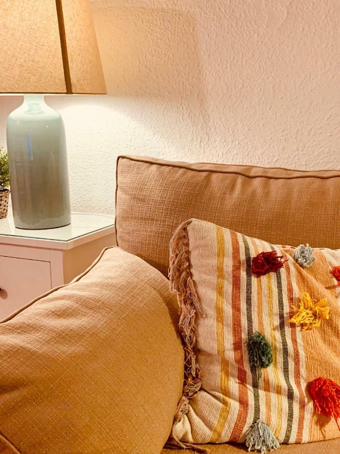 Luz y Sencillez en el Centro Histórico de Málaga Apartamento Exterior foto